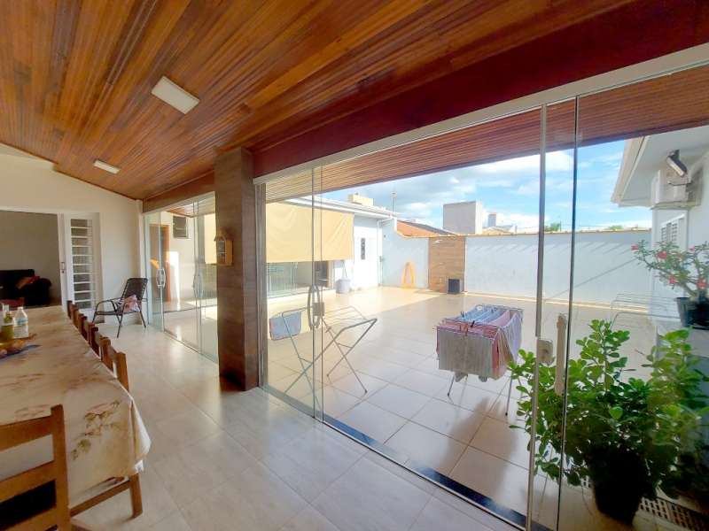 Casa Venda Jardim América em Jaú